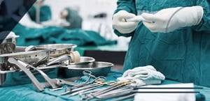 sala-operatoria-per-protesi-di-caviglia-min